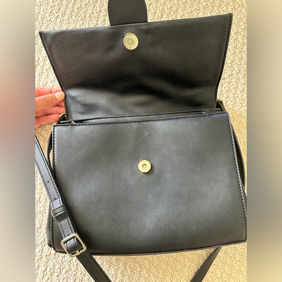 Nine West purse - Picture 8 of 9